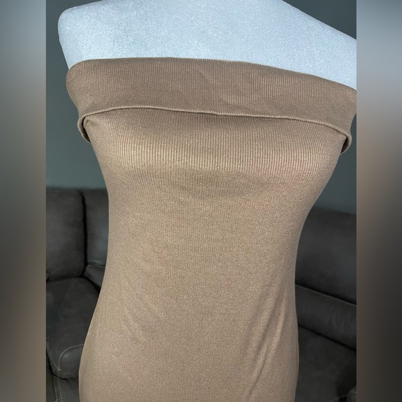 NWT Vici Celeste Ribbed Cutout Strapless Midi Dress in Mocha L Sexy Chic Fashion - Picture 8 of 15